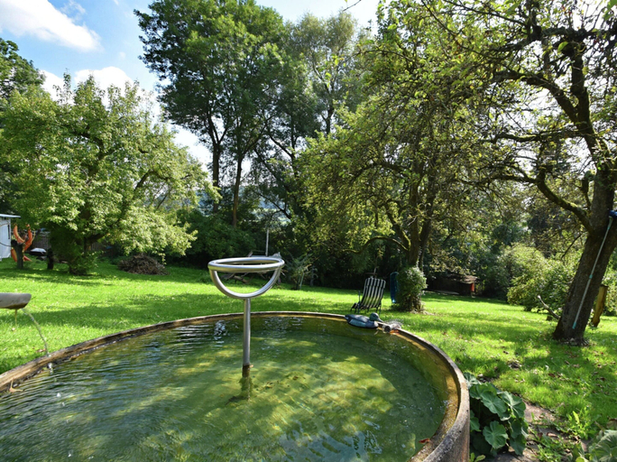 Others 4, Geraumiger Ruckzugsort, Weissenburg, Weißenburg-Gunzenhausen