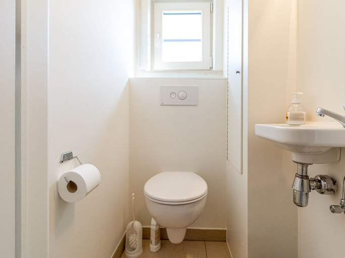 Bathroom 3, Classic Holiday Home in Westende With Terrace, West-Vlaanderen