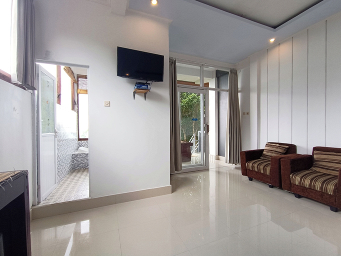 Others 5, La Montana, Buleleng
