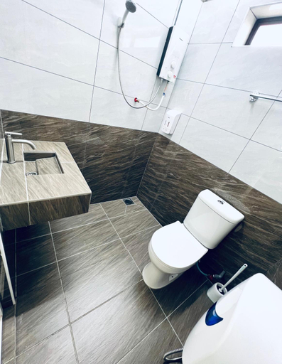 Bathroom 3, Singhome Holiday House, Mersing
