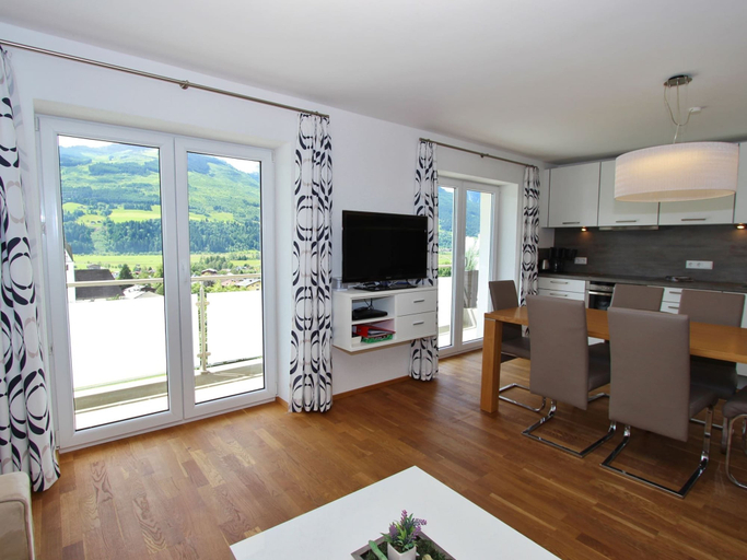 Others 4, Apartment in ski Area in Piesendorf, Zell am See