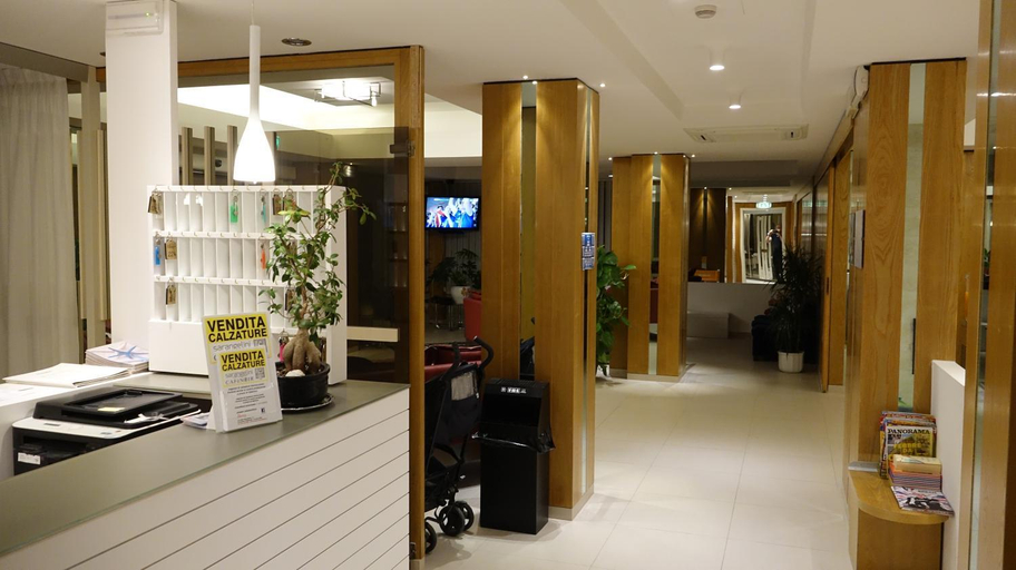 Public Area, Hotel RECORD, Rimini