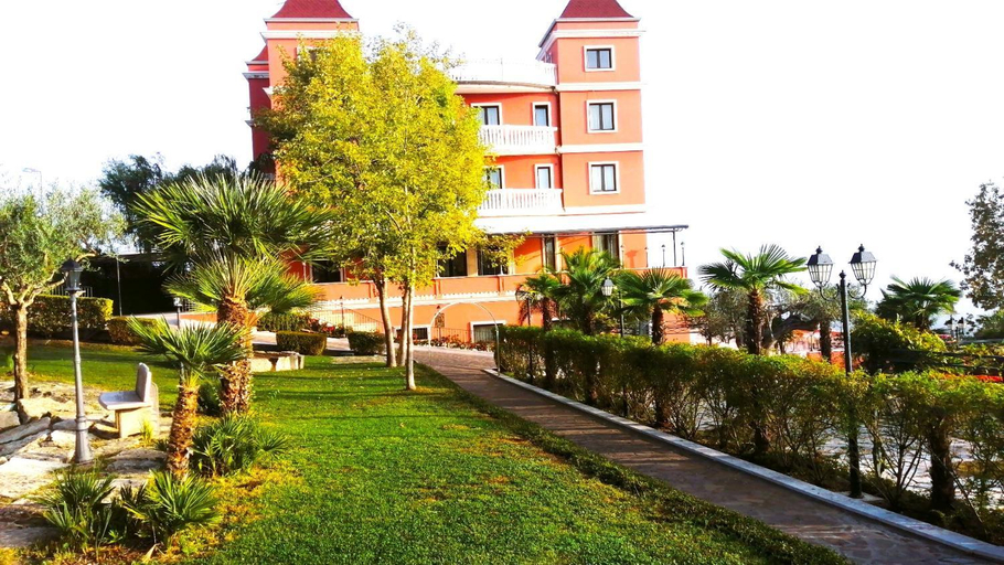 Others 5, CASA REALE, Avellino