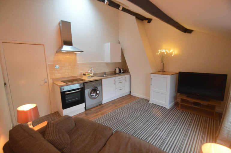 Others 4, Wg Apartment, Cheshire East