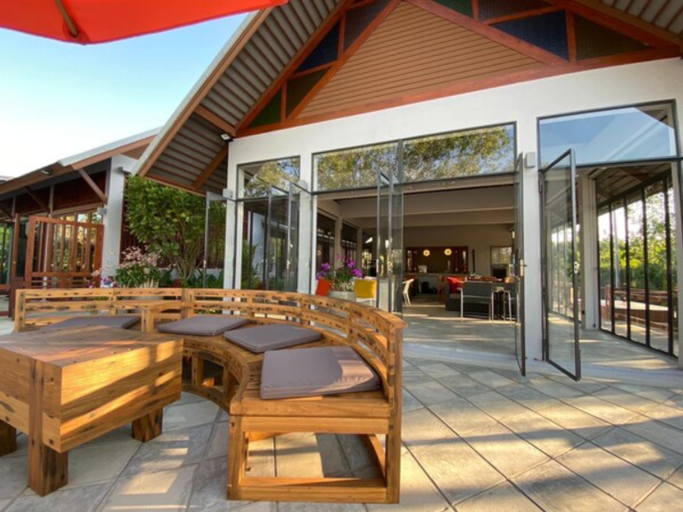 Food & Drinks 5, Baankwaeom Boutique Homestay Amphawa บ้านแควอ้อม บูติคโฮมสเตย์, Amphawa