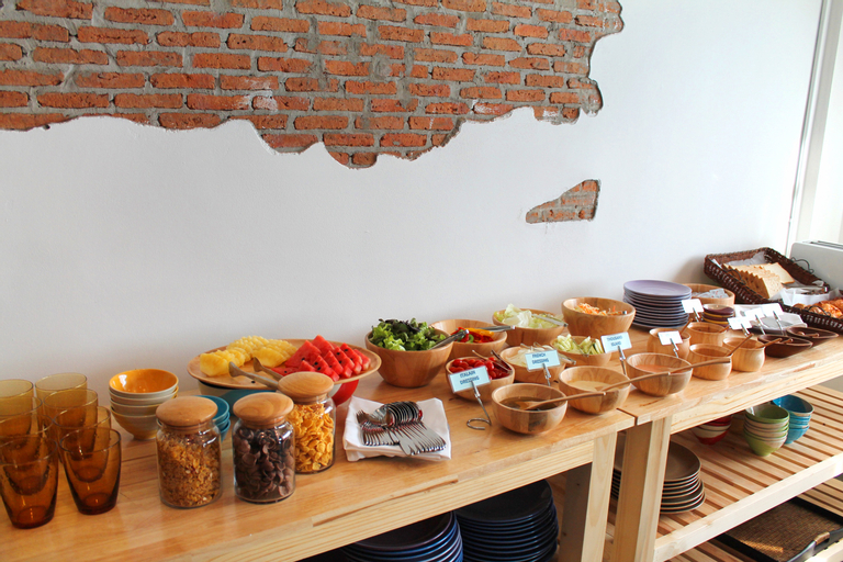 Food & Drinks 6