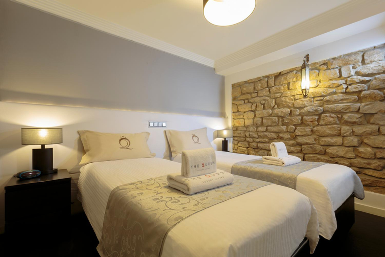 Bedroom 12