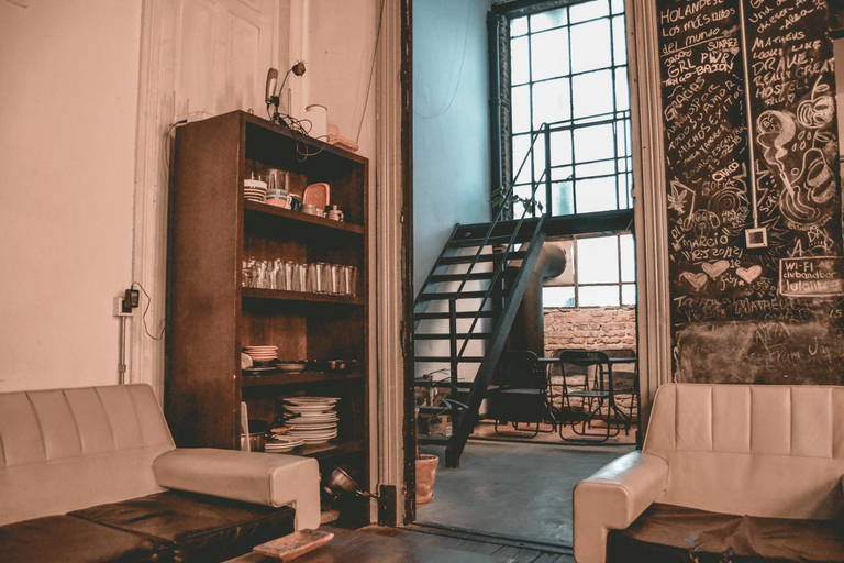 Others 5, Casa Mutante Hostel, Montevideo