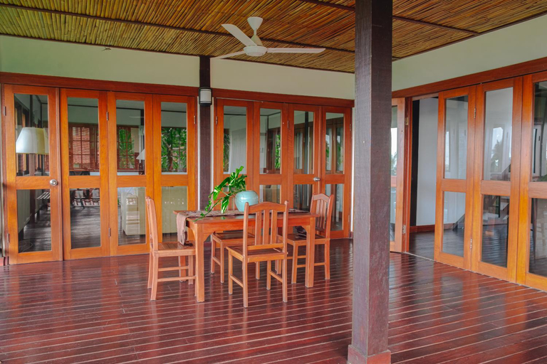 Food & Drinks, Nongsa Village, Batam