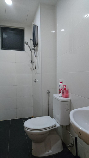 Bathroom 20