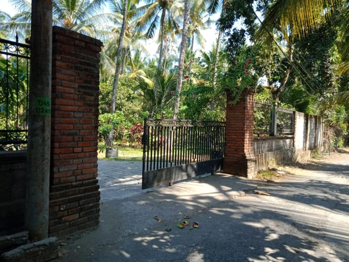 Others 3, Oemah Bajangan to the Beach, Buleleng