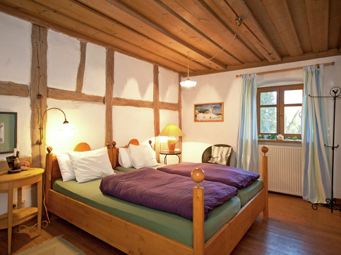 Bedroom 2, Superb Holiday Home in Weissenburg near Forest, Weißenburg-Gunzenhausen