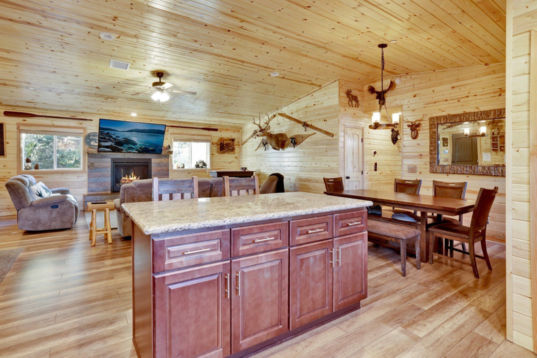 Food & Drinks, Skyline Lodge #2353, San Bernardino