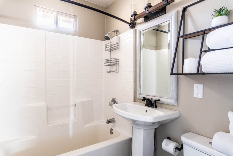 Bathroom, Camp Sueno #2420, San Bernardino