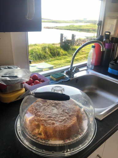 Food & Drinks, Canna Campsite, Highland