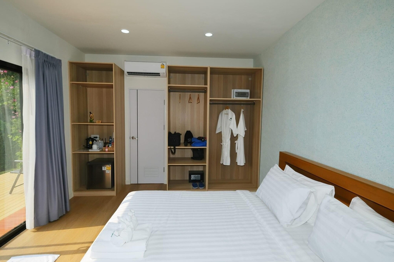 Bedroom 4, Rakmak Kan Resort & Cafe, Muang Kanchanaburi