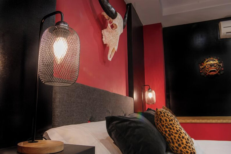 Bedroom 3, Molucano Themed Rooms, Málaga