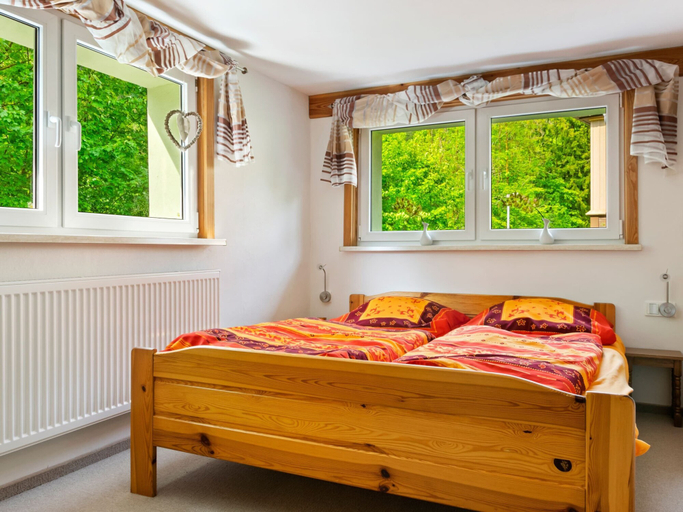 Bedroom 2, Attractive Apartment in Rubeland in the Upper Harz, Harz