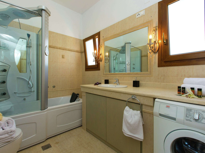 Bathroom 3, Villa in Crete With Private Pool & Beaches Nearby, Crete