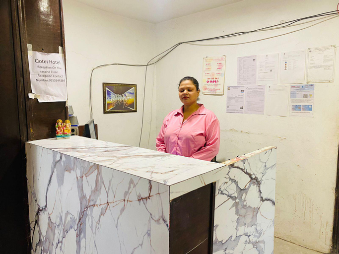 Public Area 1, Qotel Hotel Pitampura, West