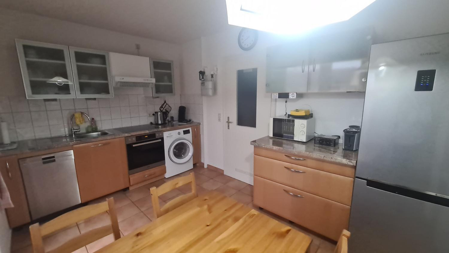 Facilities 4, Ferienwohnung Grimmer, Lörrach