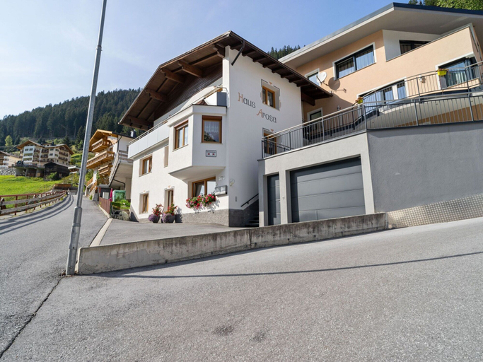 Exterior & Views 2, Apartment in Kappl Near Ski Lift, Landeck
