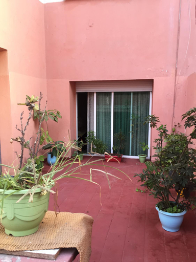Others 2, Property in a quiet area close to the train station and town, Casablanca