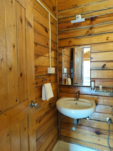 Bathroom 3, B R Cottages, South Goa