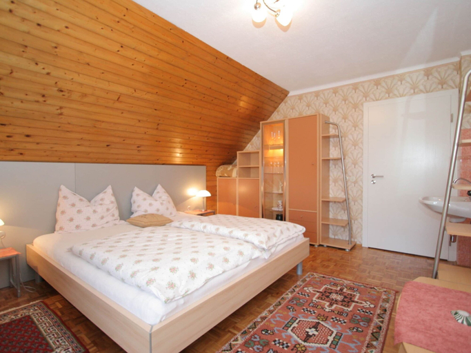 Bedroom 2, Apartment in Eberndorf near Petzen Ski Area, Völkermarkt