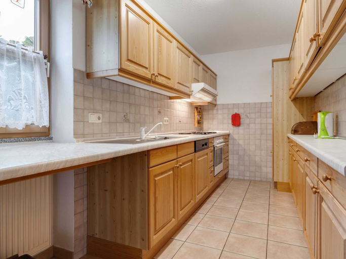 Others 5, Apartment With all Amenities, Garden and Sauna, Schwandorf