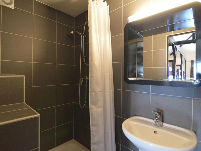 Bathroom 5, Luxury Villa With Sauna, Liège
