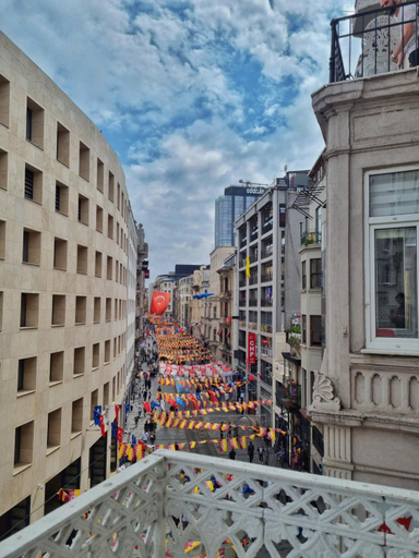 Others 3, Mayata Gallery, Beyoğlu