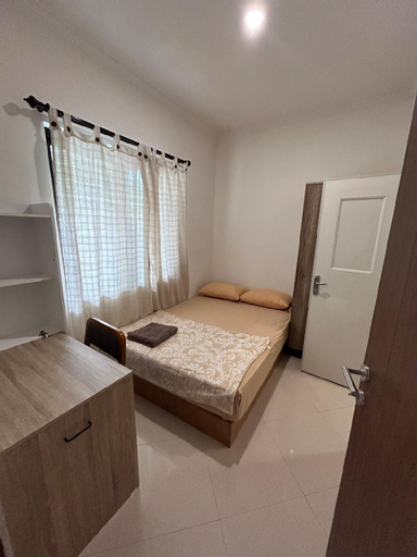 Bedroom 4, The Segaran House - Standard, East Jakarta