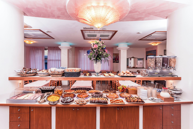 Food & Drinks 5, Hotel Atlantic, Forli' - Cesena