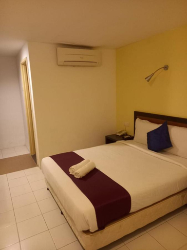 Bedroom 3, Syajie Koptown Hotel , Segamat