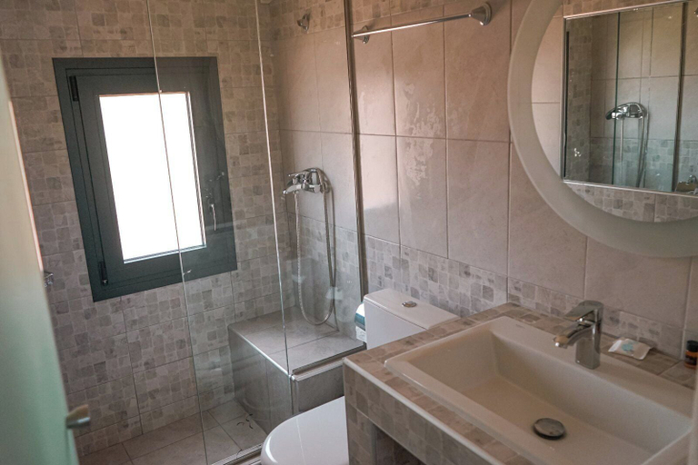 Bathroom 5, Mak Home Luxury Apartments, Central Greece