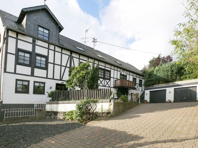 Exterior & Views, Apartment in a Former Farmhouse, Rhein-Hunsrück-Kreis