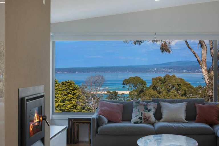 Bedroom 2, ADS on Collins - 4 bedroom and Pet Friendly, Bega Valley