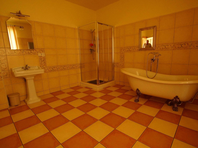 Bathroom, Holiday Home in Pernink in a Beautiful Mountainous, Karlovy Vary
