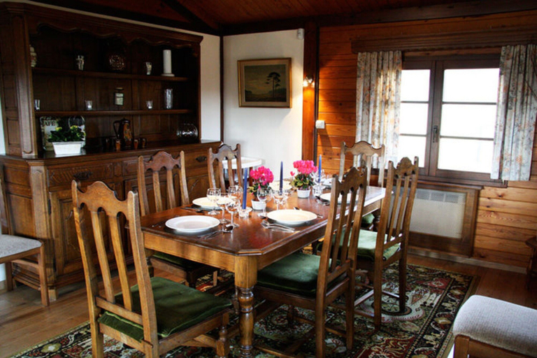 Others 5, Longfaye Chalet with Sauna, Liège