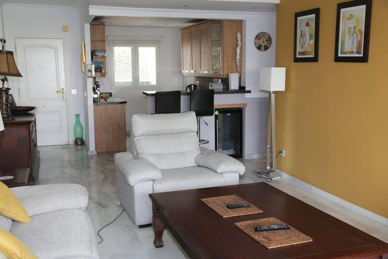 Others 5, Stylish, Spacious apartment with sea view, Málaga