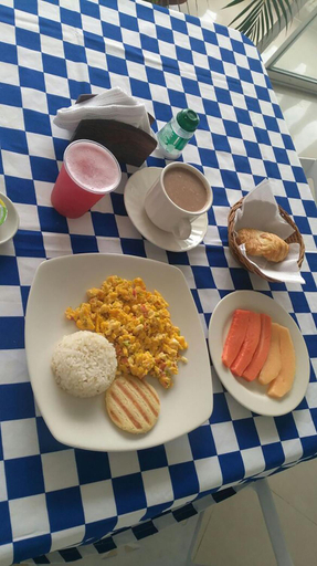 Food & Drinks 4, Hotel Zamba, Girardot