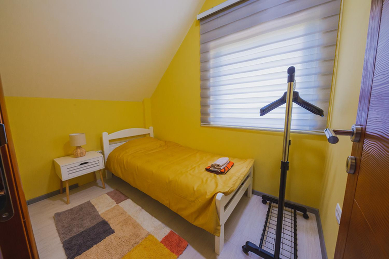 2, Vila Rea