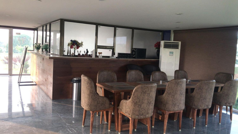 Food & Drinks 5, Band Baretha Resort, Bharatpur