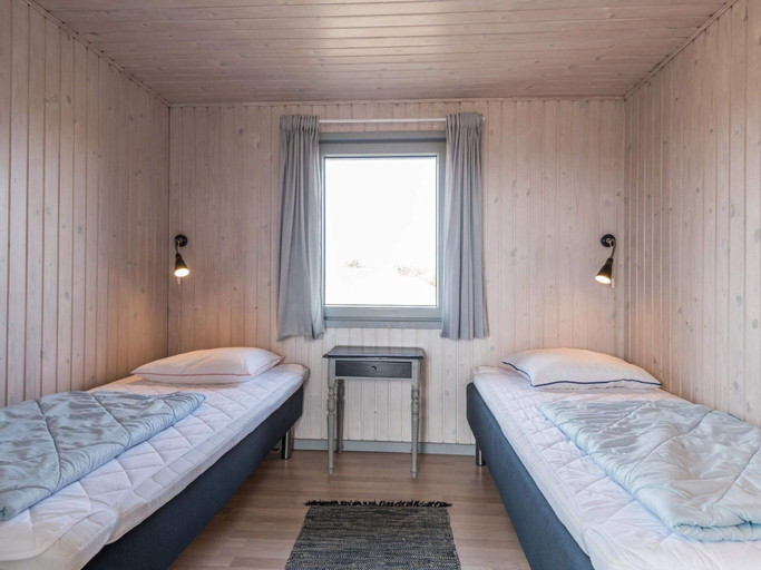 Bedroom 3, 4 person holiday home on a holiday park in Fanø, Fanø