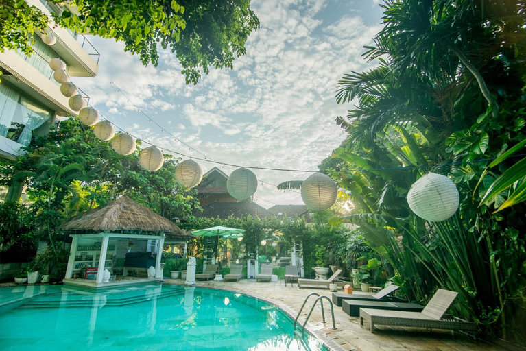 Swimming Pool 1