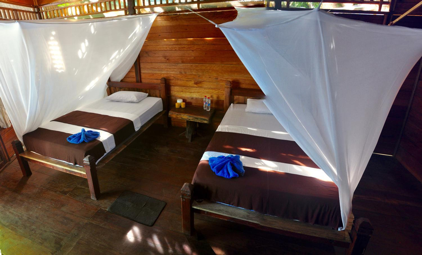 Bedroom 2, Raja Ampat Dive Resort, Raja Ampat