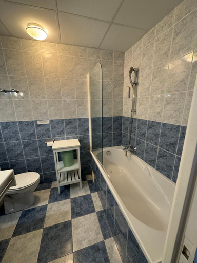Bathroom 3, Naéco Erdeven, Morbihan