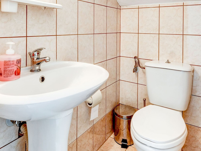Bathroom 3, Villa in Kalamitsi Near White Mountains, Crete