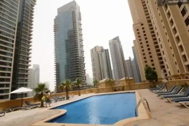 Outdoor pool 4, 2BR Luxury Apartment Marina View, Dubai